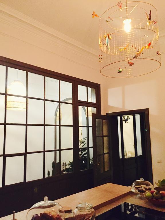 Sgt.Pepper'S Bnb Ixelles Ngoại thất bức ảnh